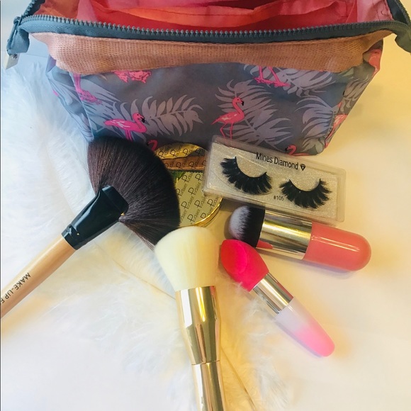 Beautiful Makeup Set 7pcs Kit All-In-One Gift Set Includes See All Items Below - Picture 2 of 12